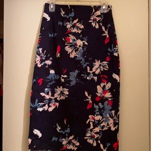 Ladies skirt